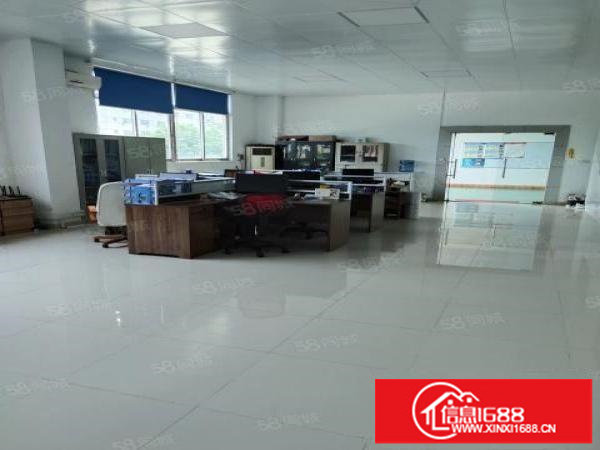 龙岗五联原房东三楼厂房1800平方现成装修好的无需转让费