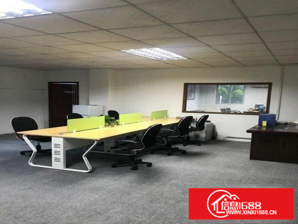 坂田杨美地铁站附近300平仓库出租，