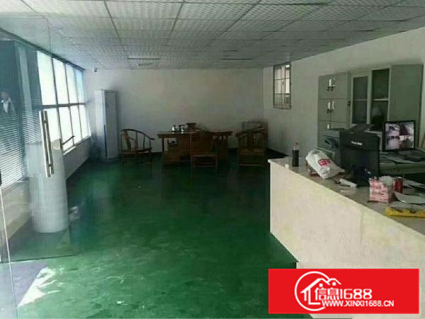 雁田新出带装修无尘车间1800平方米二楼