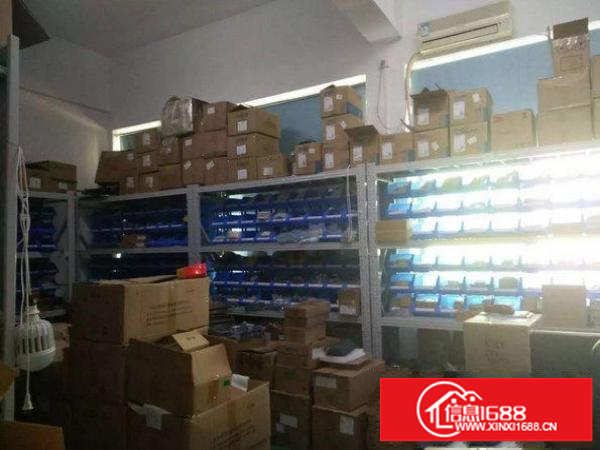 龙岗区同乐新出楼上600平带专修厂房出租