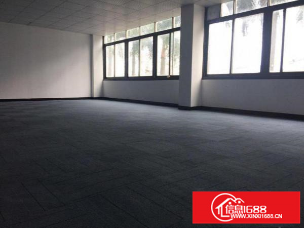 坂田五和地铁口电商园3000平米