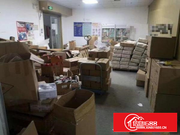 沙井宝安大道边新出700平米精装修厂房招租