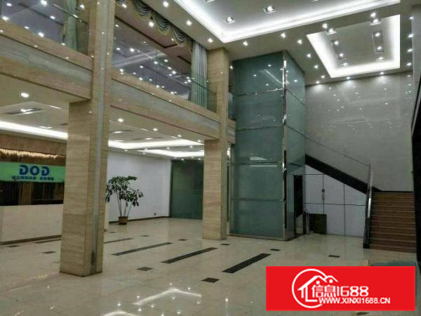 独院单一层8米高厂房，8000平方带一部5吨行车