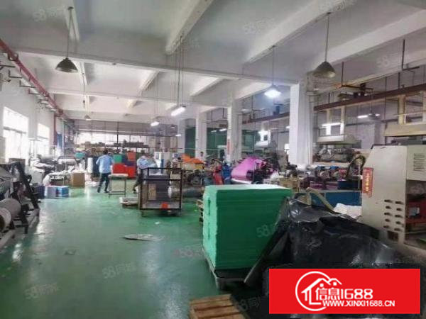 凤岗官井头靠近龙岗一楼800平厂房出租带地坪漆现成办公室