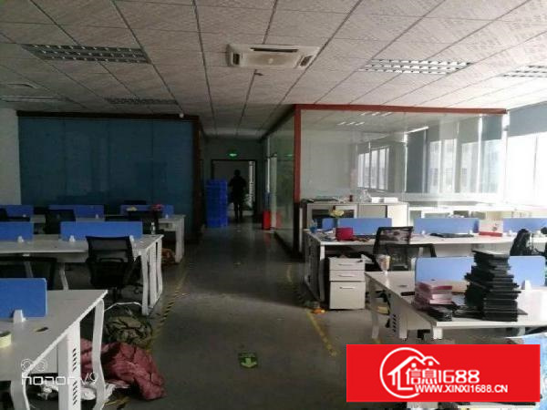 坂田吉华路岗头路口厂房480平米