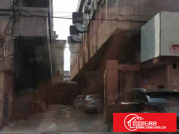 石排标准厂房三层半2800方，精装办公室，现成水电，位置好！