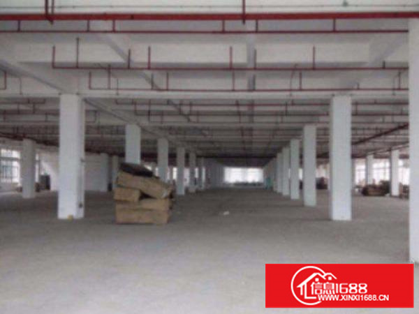 横岗荷坳地铁站附近标准厂房楼上1350平出租水电齐全空地大