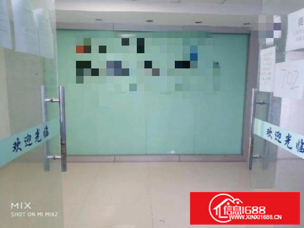 福永桥头地铁口附近600平带现成装修水电到位