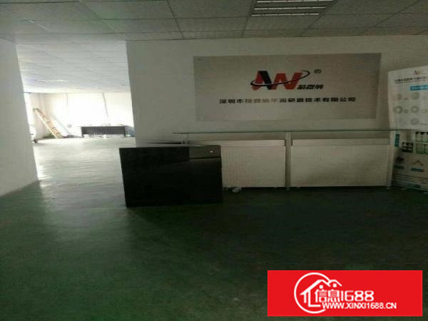 平湖新木新出2楼2600平方厂房急租