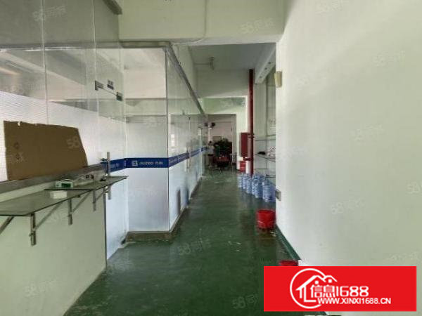 华南城地铁口楼上厂房整层800平米招租