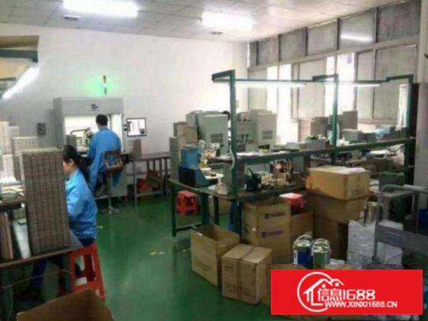 布吉吉盛昌工业区标准厂房楼上800平方带装修出租