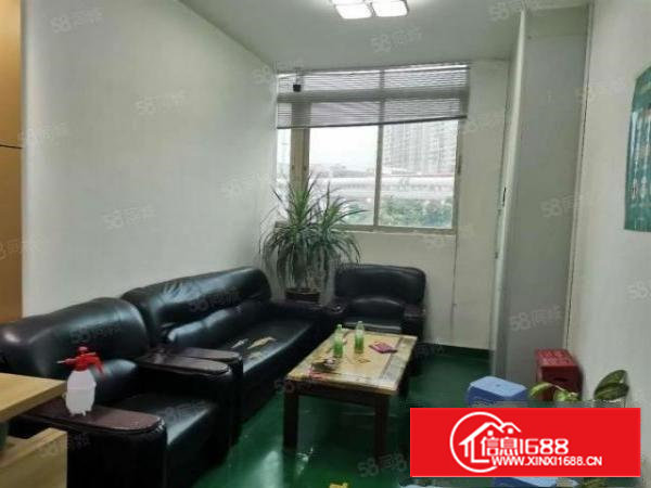 石岩地铁口楼上500平带无尘车间厂房出租,免转让费,拎包入住