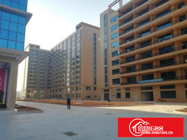 塘厦莲湖标准厂房一楼1600平米水电齐全