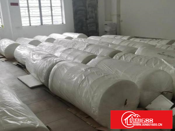 全新安装好水电，地胶白石墙，有工用电梯，三间现成办公室