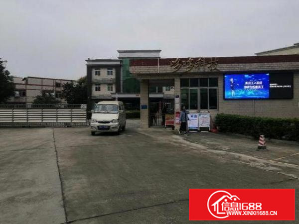 标准厂房，CNC加工，水电气到工位，无需装修。