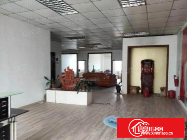 深海高速出口原房东厂房2500平方出租带装修三楼