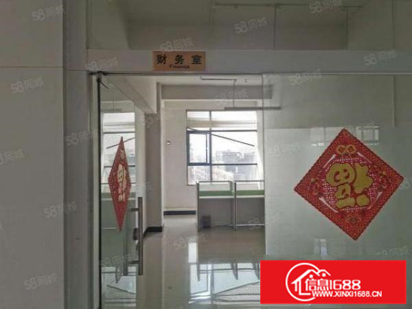 企石中学附近豪华办公室装修水电齐全300平米厂房出租