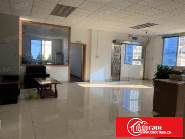 丹竹头地铁站860平米豪华装修厂房有货梯院子大