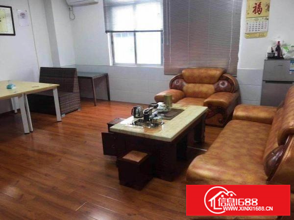 龙岗爱联嶂背680平精装修厂房无装让费价格美丽