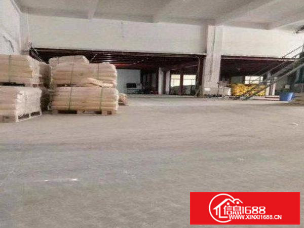 龙岗标准二楼1350平厂房，双电梯电大形象好出租