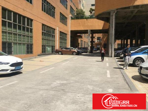 坂田地铁口带装修厂房1500平方出租