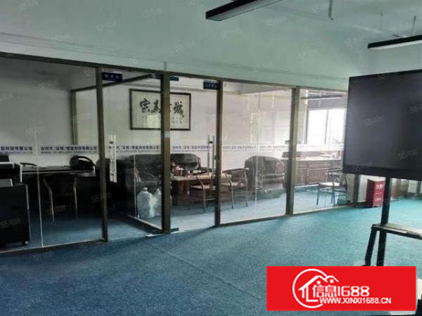 黄江宝山社区新出楼上带装修800平方厂房招租