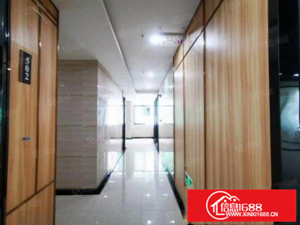 布吉李朗地铁口七成使用率精装写字楼