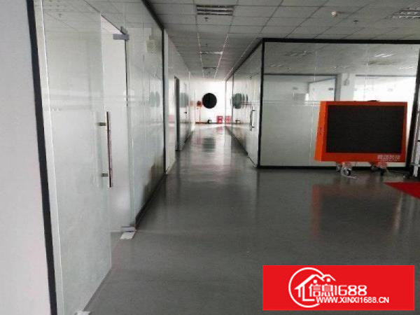 坂田上雪带装修200平到1200平可分租