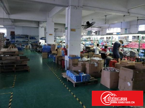 横岗地铁站2000平米带精装修厂房出租