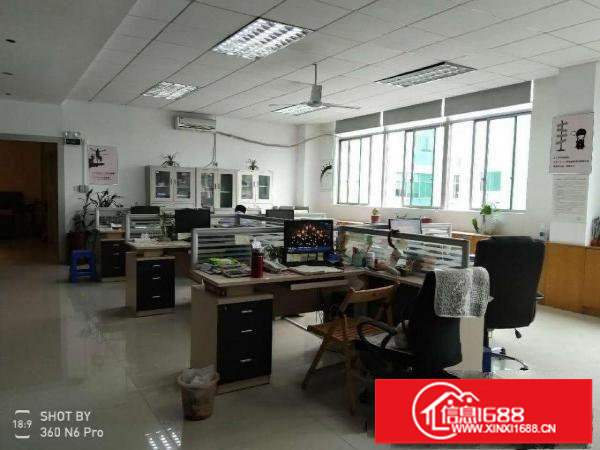 出租龙岗区坂田上雪科技园厂房400平米精装修带办公室家居