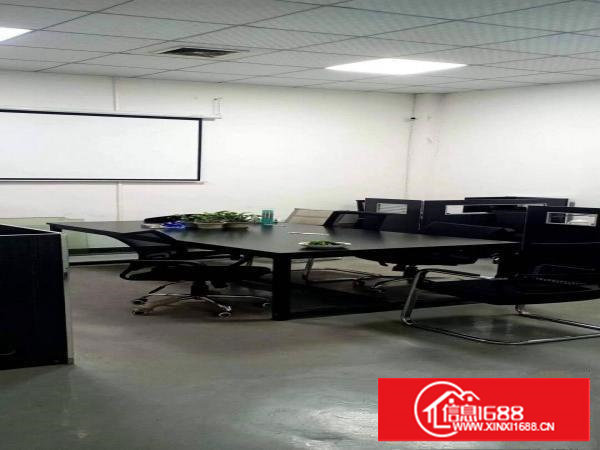 宵边新空出标准厂房，现成办公室，带豪华装修。