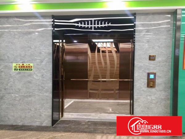 直租兴东地铁口2200平大小可组合精装毛坯均有