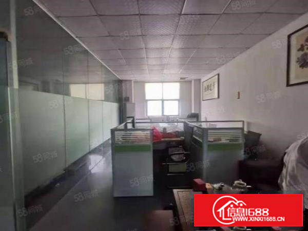 领包即可入住，水电齐全带家具，