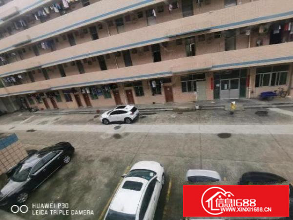 平湖原房东二楼厂房出租