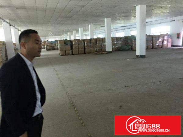 凤岗1500平方米带行车带装修厂房出租