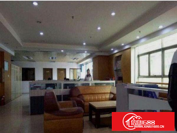 常平还珠沥新出标准小独院3600平厂房招租