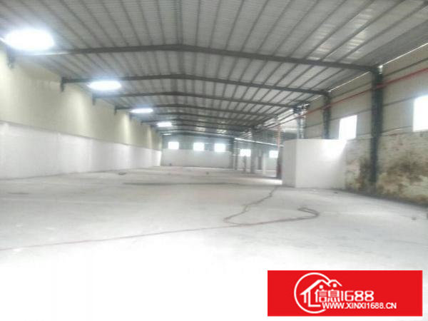 坪地高速出口附近新出1100平钢构厂房滴水9米出租