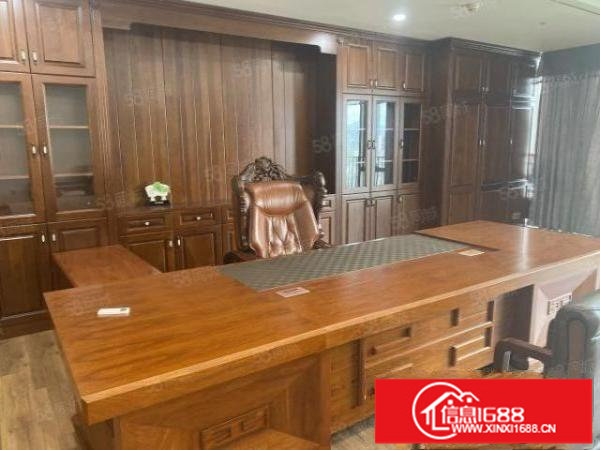 坪山中心潮商广场200平带家私豪华装修办公室出租