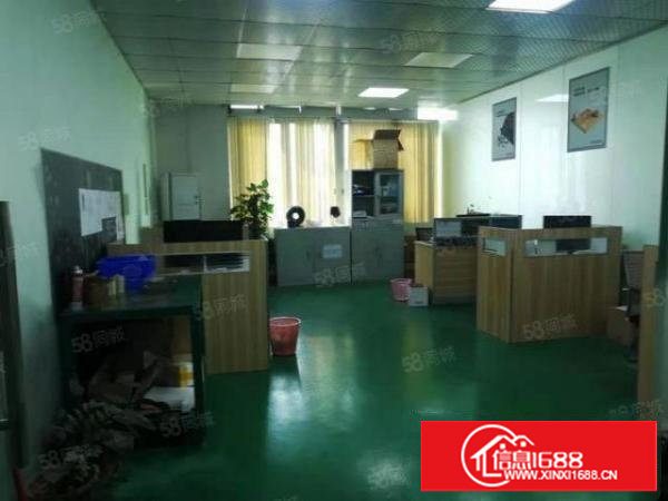 厦岗新出楼上1000平方厂房，办公室水电一应俱全，入住生产