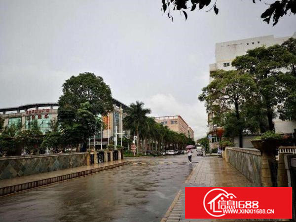 出租坪山新区坑梓龙田社区莹展工业园2楼840平方厂房/仓库