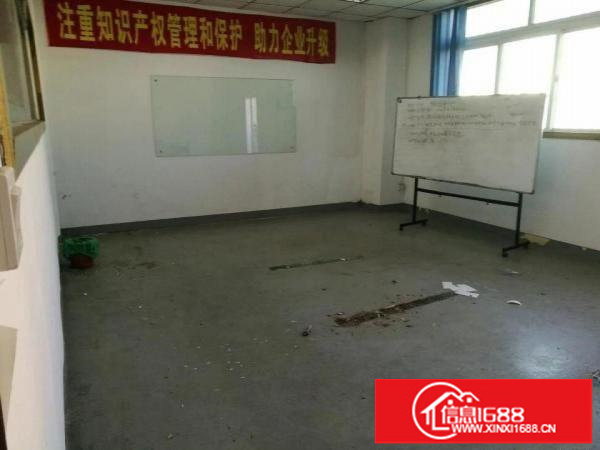 平湖富民工业区新出原房东独院7000平方厂房出租