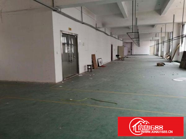新出！辅城坳工业区新出楼上750平方厂房，招工零压力