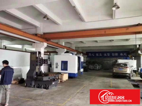 大宁一楼960平方带5吨航车现成办公室水电齐全