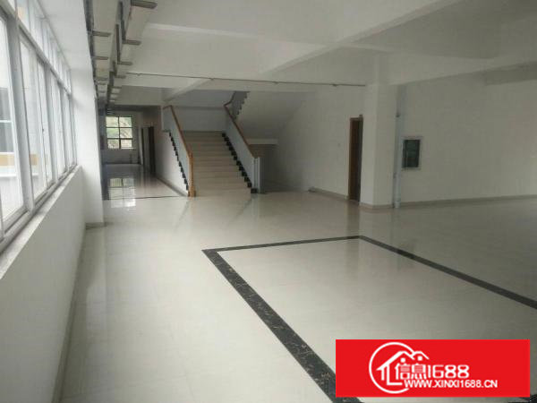 龙华大浪龙胜地铁站附近豪华装修1900平，拎包入住