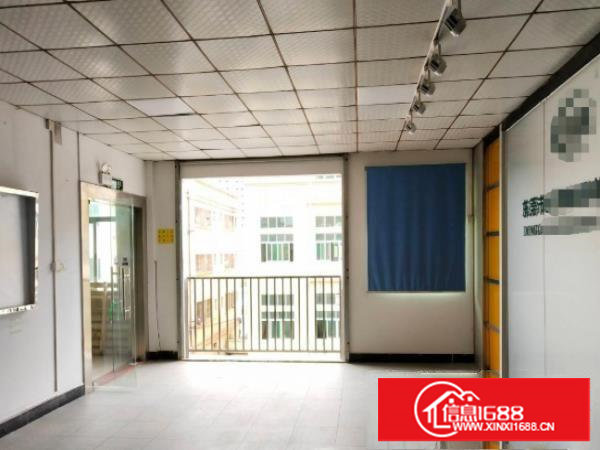 塘厦138刚空出1000平标准楼上，现成超靓精装，16元全包