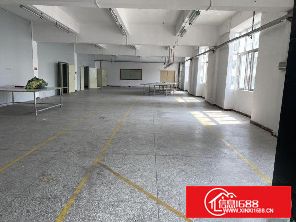 塘厦龙背岭2楼1000平标准厂房采光好楼下有大量停车位