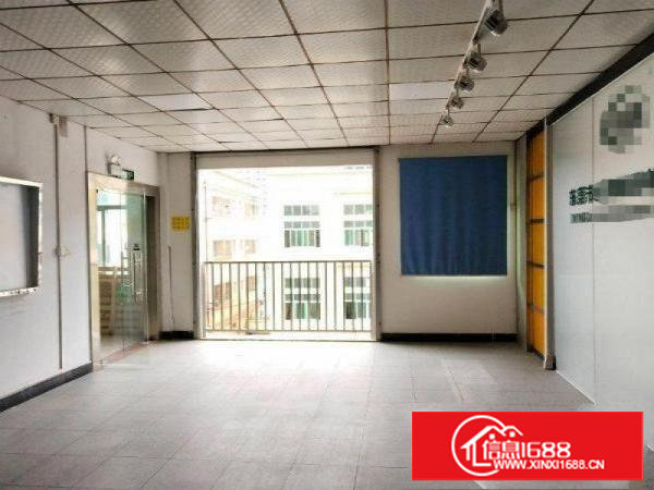 塘厦龙背岭1000平带吊顶装修标准厂房，实际面积