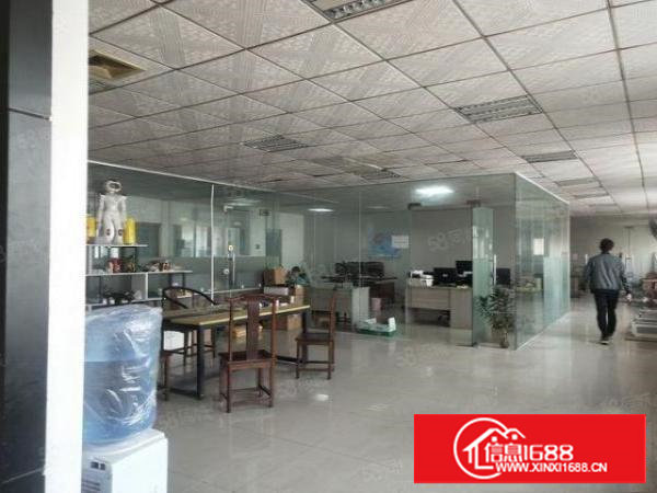 长安锦廈振安加油站与一龙路附近新出1050平方招租