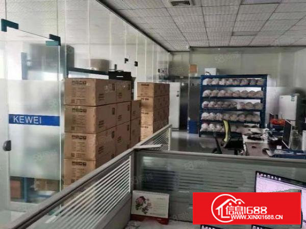 长安街口新出楼上1200平现成水电办公室装修厂房出租