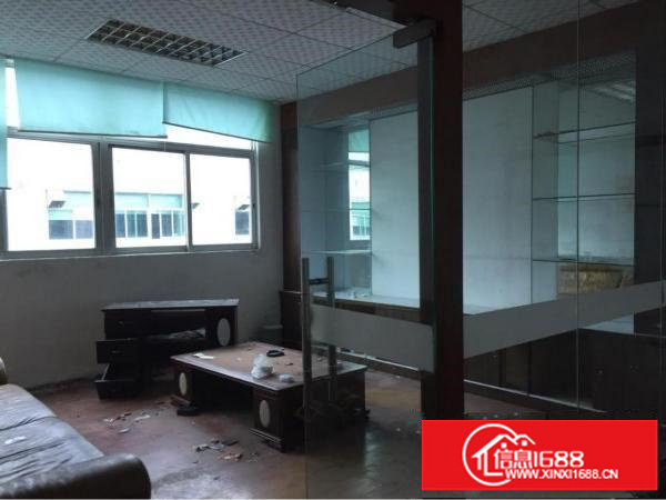 坂田梅林关口附近带装修600平方厂房出租